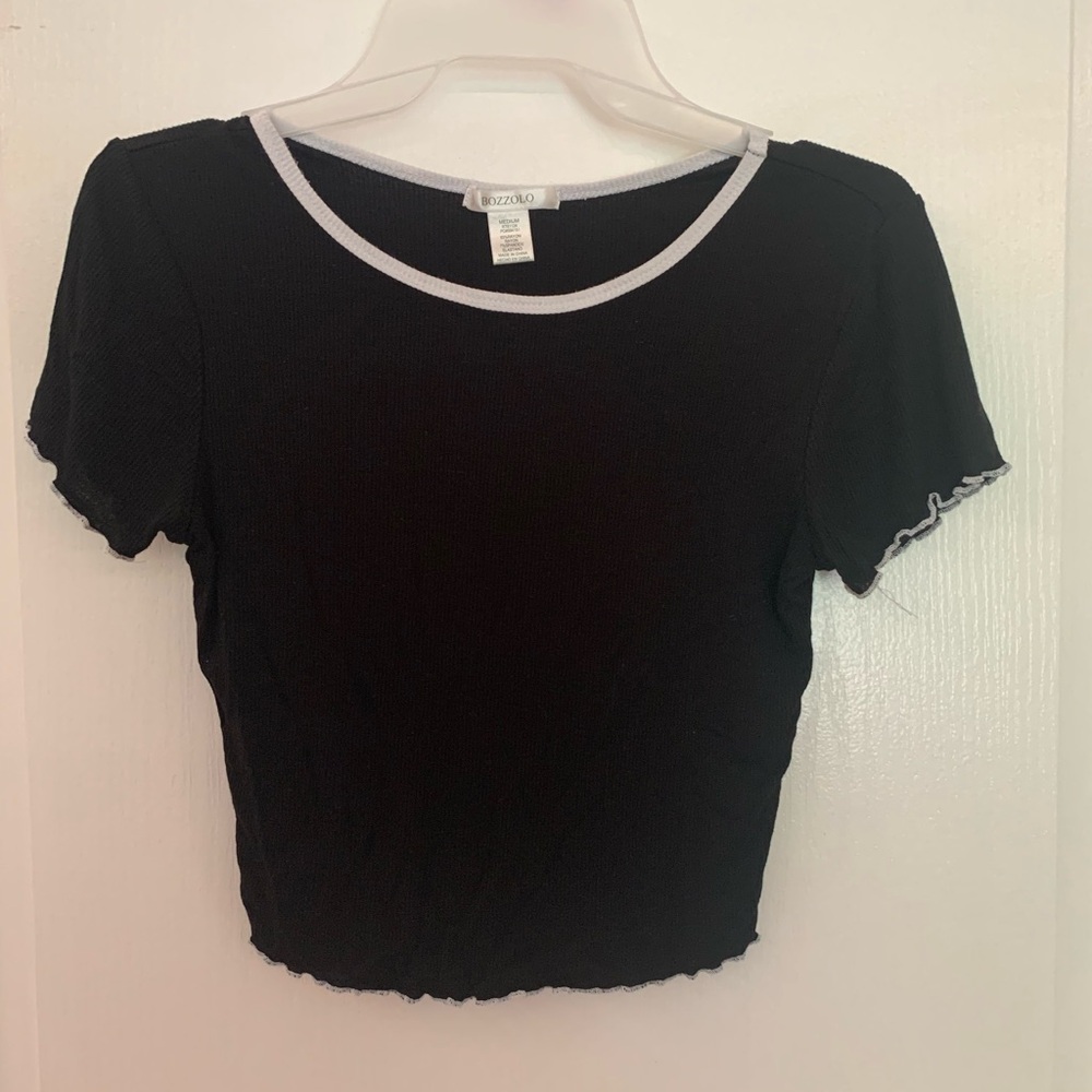 Black crop top